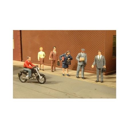 BACHMANN INDUSTRIES Bachmann BAC33151 O-Scale City People with Motorcycle 7 BAC33151